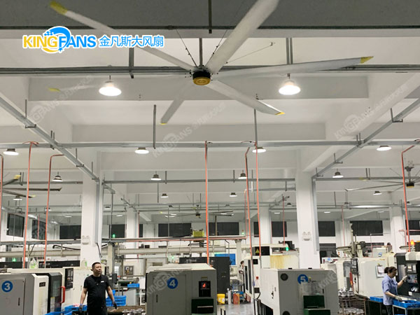 選擇工業(yè)大型風扇是一個好的降溫方案 選擇工業(yè)大型風扇是一個好的降溫方案
